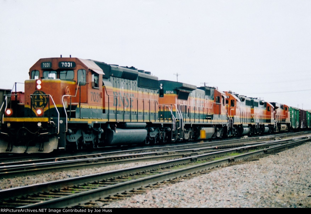 BNSF 7031 East